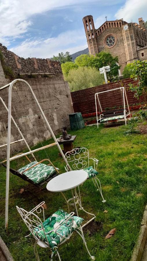 Apartament Volca Aiguanegra Sant Joan les Fonts Exteriör bild